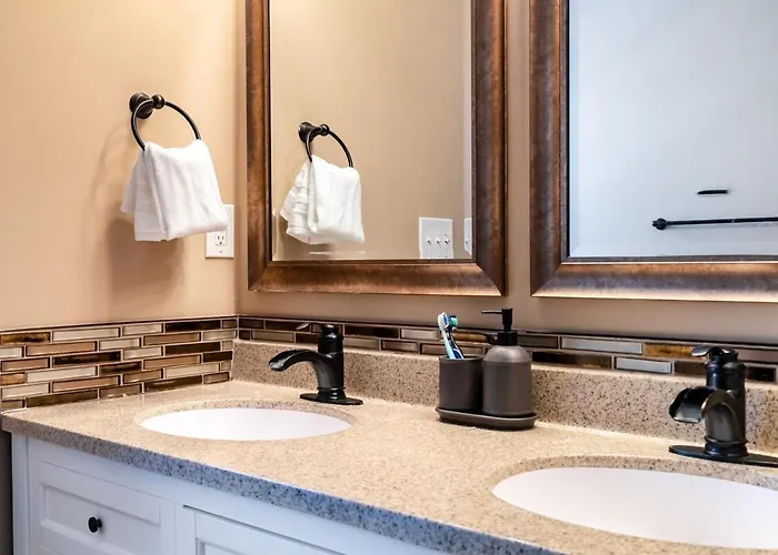 4 Bedroom Luxe In Brewery District Columbus