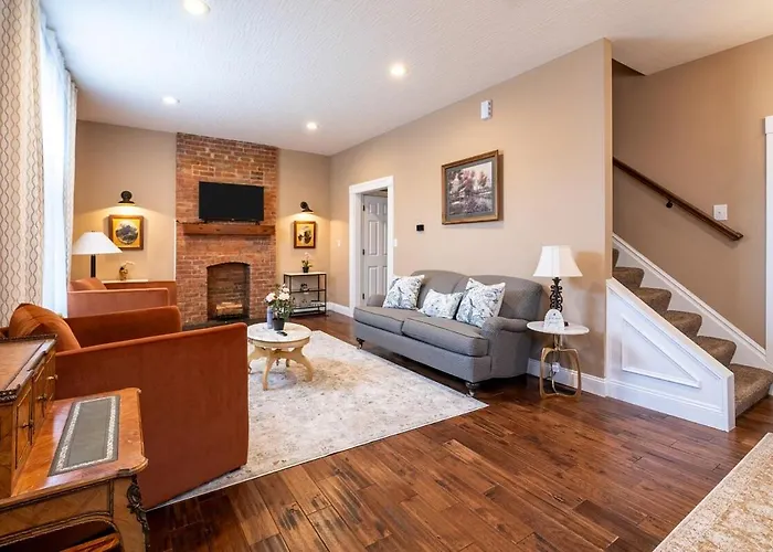 Сasa de vacaciones 4 Bedroom Luxe In Brewery District